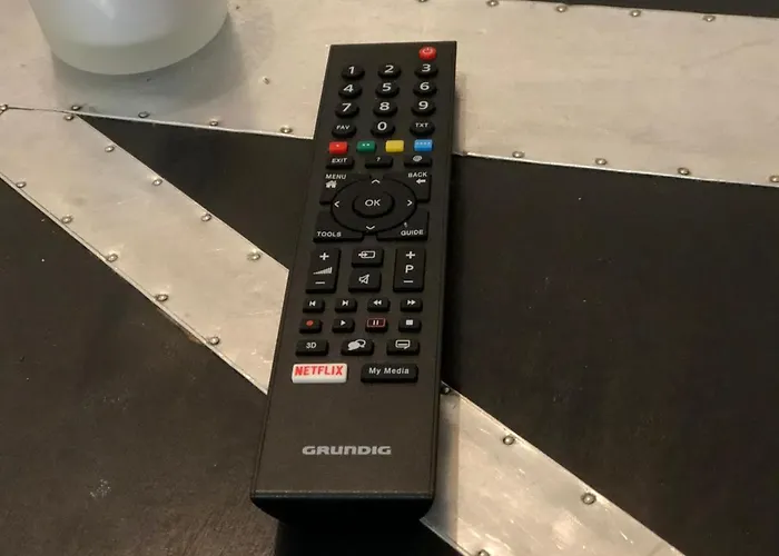 Ferienwohnung Fuer Sie Vollausgestattet Mit Boxspringbett Netflix Uvm Lägenhet