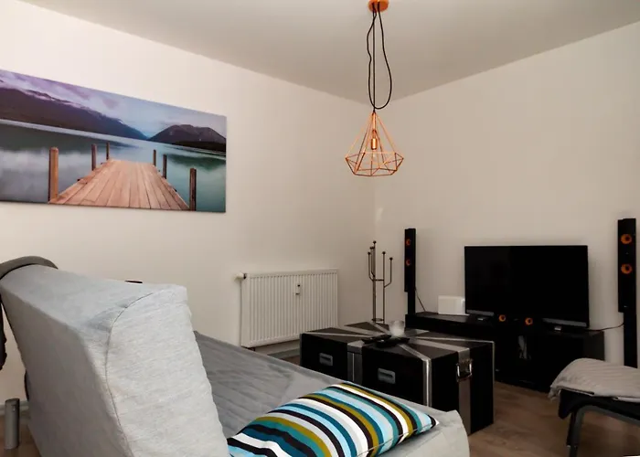 Ferienwohnung Fuer Sie Vollausgestattet Mit Boxspringbett Netflix Uvm