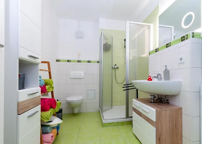 Lägenhet Ferienwohnung Fuer Sie Vollausgestattet Mit Boxspringbett Netflix Uvm *