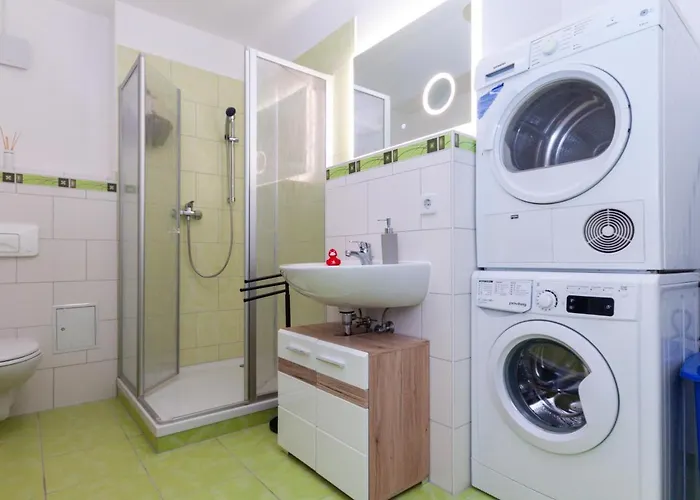 Ferienwohnung Fuer Sie Vollausgestattet Mit Boxspringbett Netflix Uvm * Zschopau